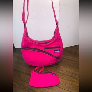 Kavu Shoulder Bag & Matching Kavu Wristlet Purse: Side Zipper on Bag Not Working
